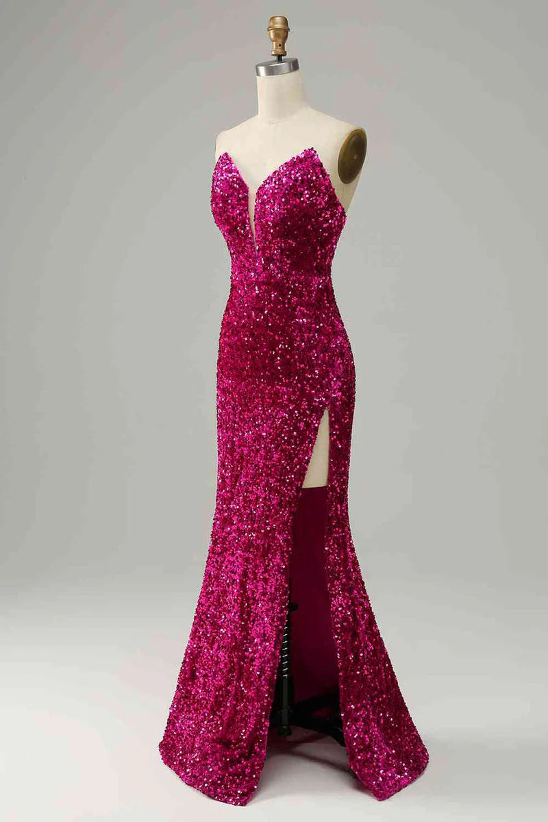 Robe de soirée magenta à décolleté en V profond et paillettes, épaules dénudées, sans bretelles et fente
