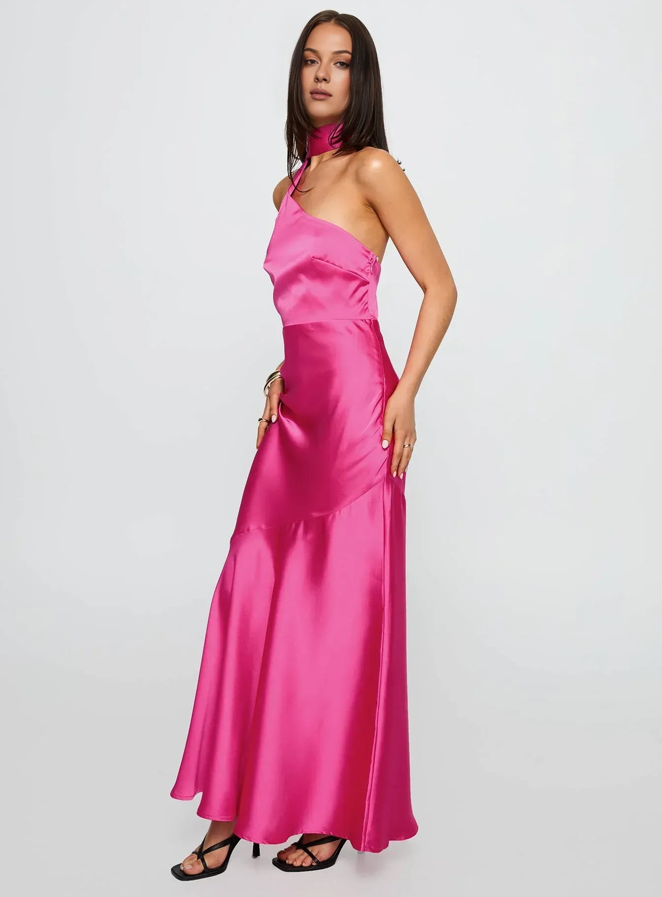 Discount Fitted Scarf Neck Sleeveless Satin Floor-Length Prom Dress