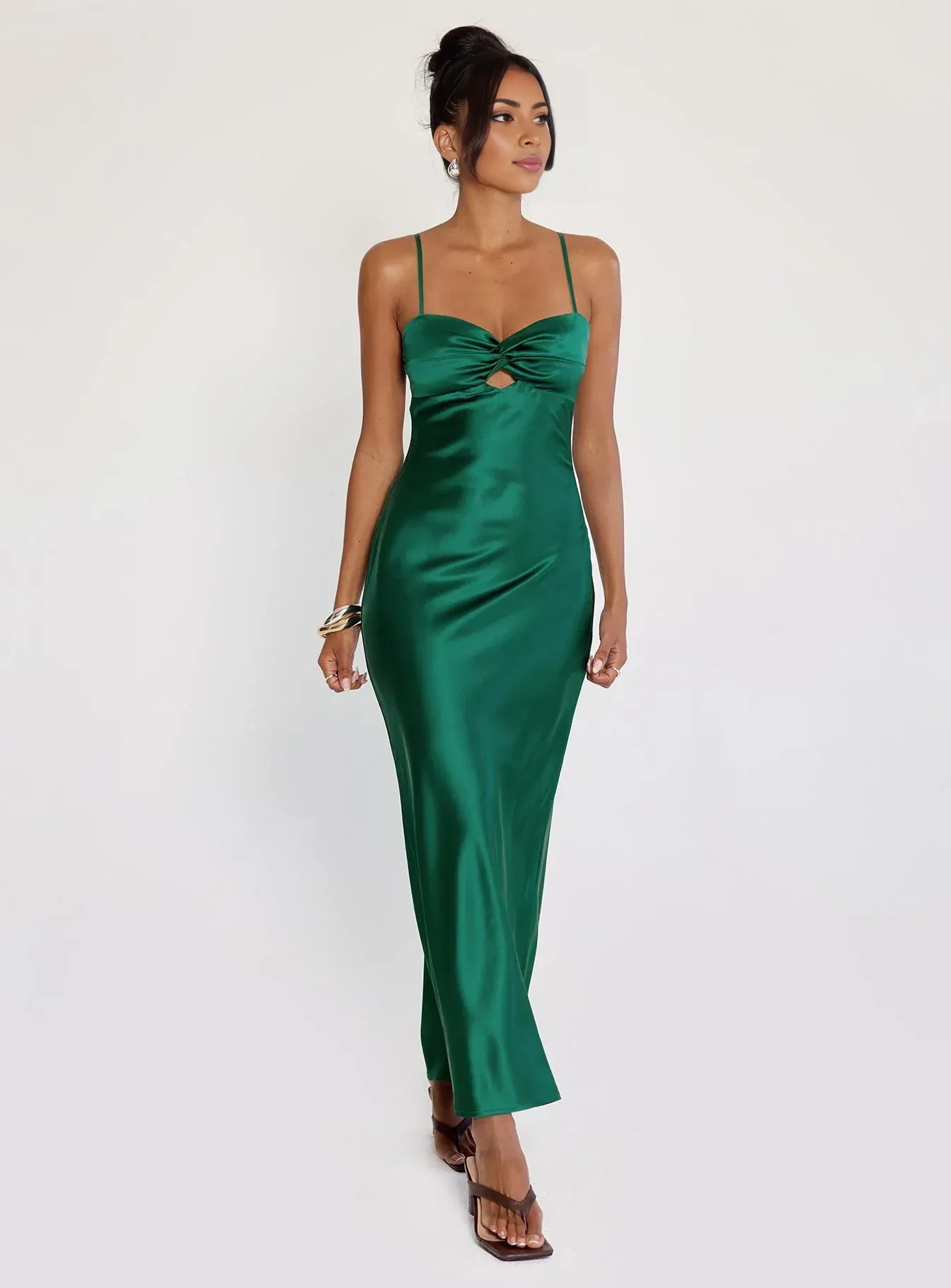Discount Fitted Spaghetti Straps Sleeveless Satin Floor-Length Prom Dress
