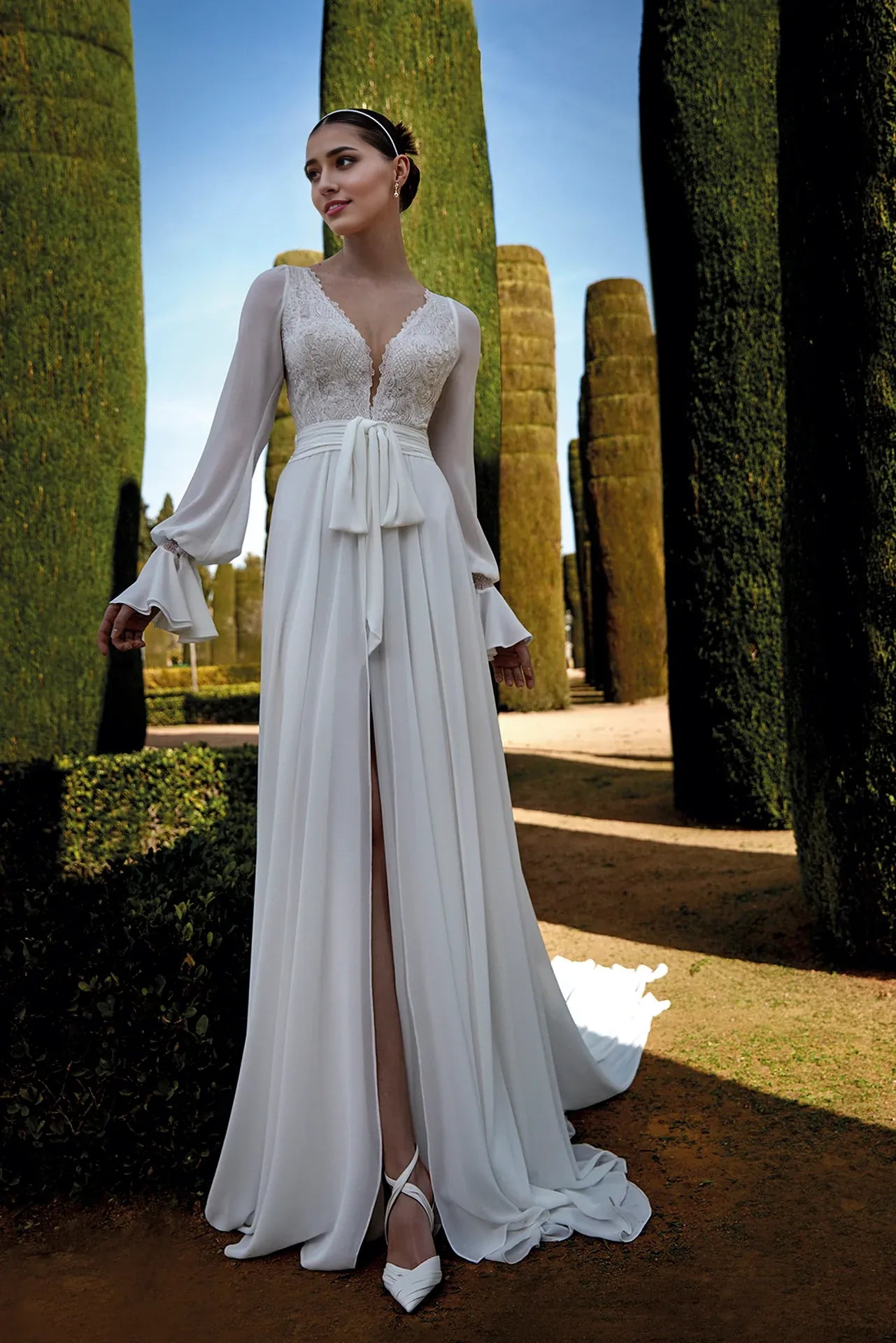 Dress For Wedding Ivory Long-sleeved Flared A-line Lace V Neck With Sheer Back Wedding Dress Formal Women's Dresses