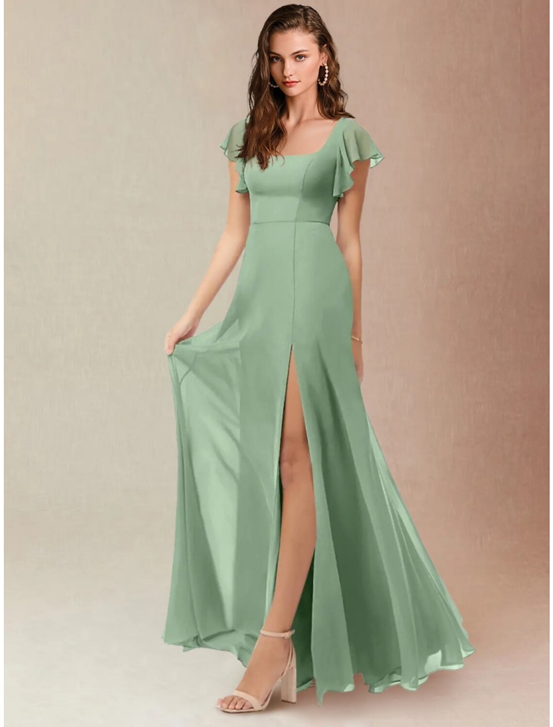 Weitese A-Line chiffon bridesmaid dress with square neck, short sleeves, and ruching.