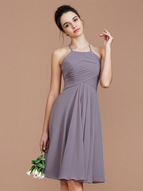 Elegant A-line halter ruched chiffon mini bridesmaid dress.