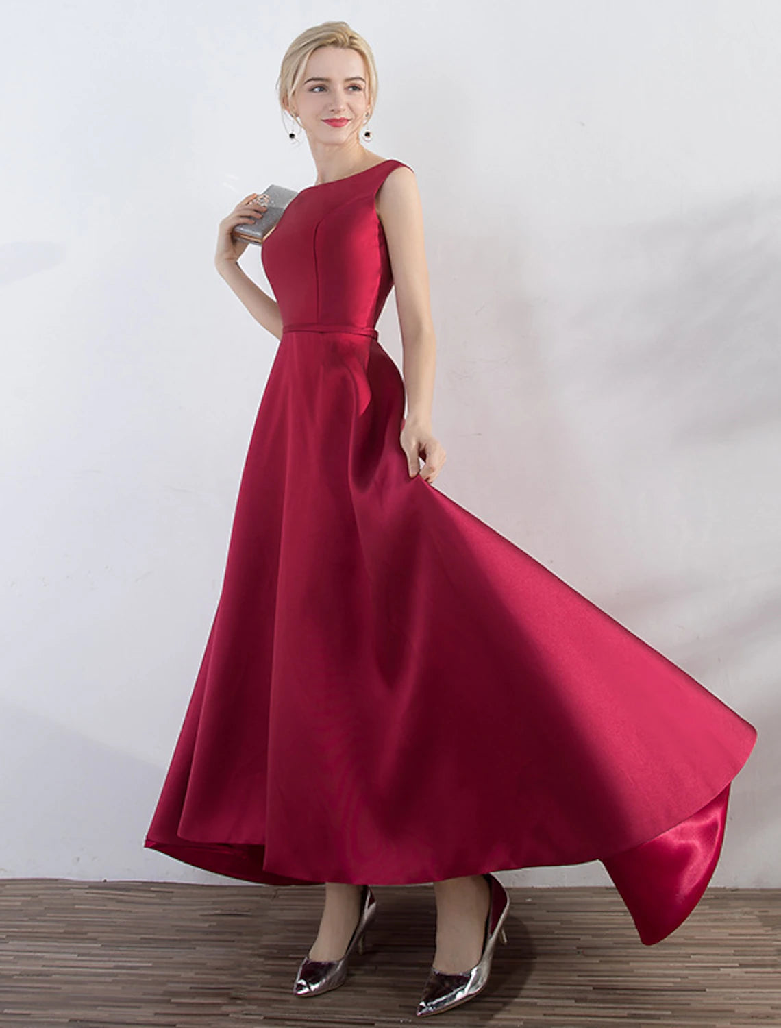 Weitese A-line evening gown in red and green, featuring a jewel neck and asymmetrical design.