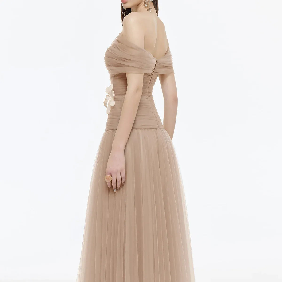 Elegant A-Line Off-The-Shoulder Short Sleeve 3D-Flower Tulle Evening Dress