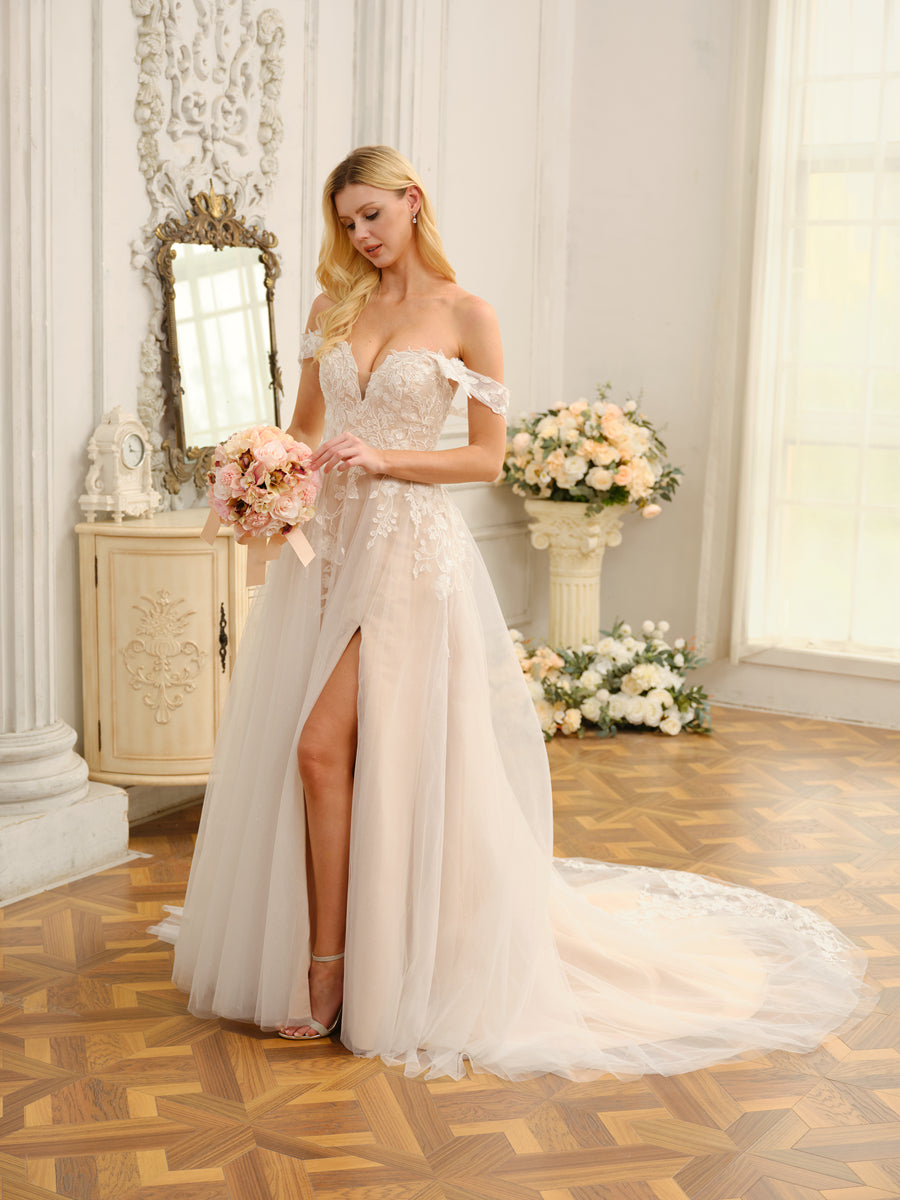 Back view of the elegant Weitese A-Line Princess wedding gown.