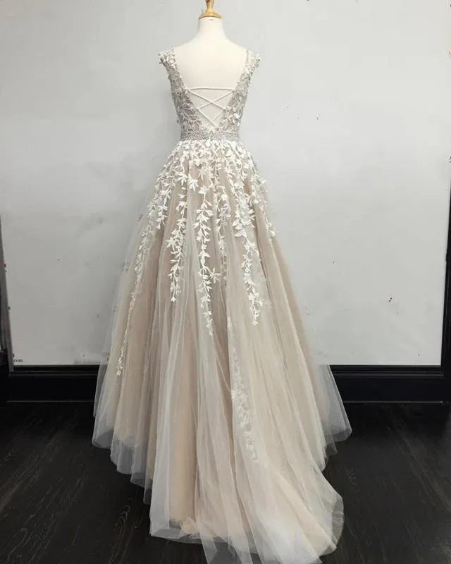 Elegant A-Line Round Neck Sleeveless Tulle Maxi Wedding Dress
