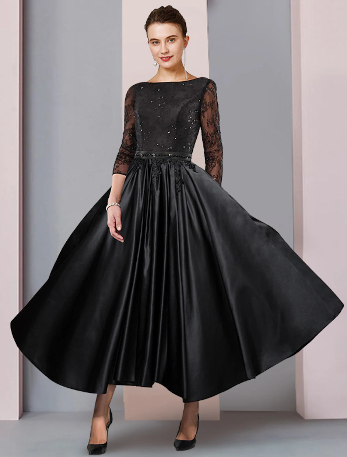 Weitese A-Line Mother of the Bride dress with scoop neck, 3/4 sleeves, satin lace, and sash.