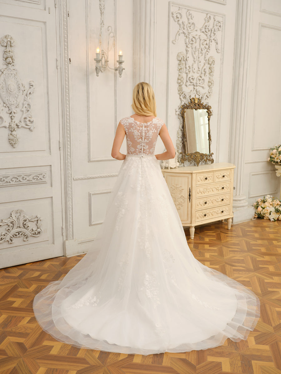 Side view of Weitese V-Neck wedding dress, showing intricate appliques.