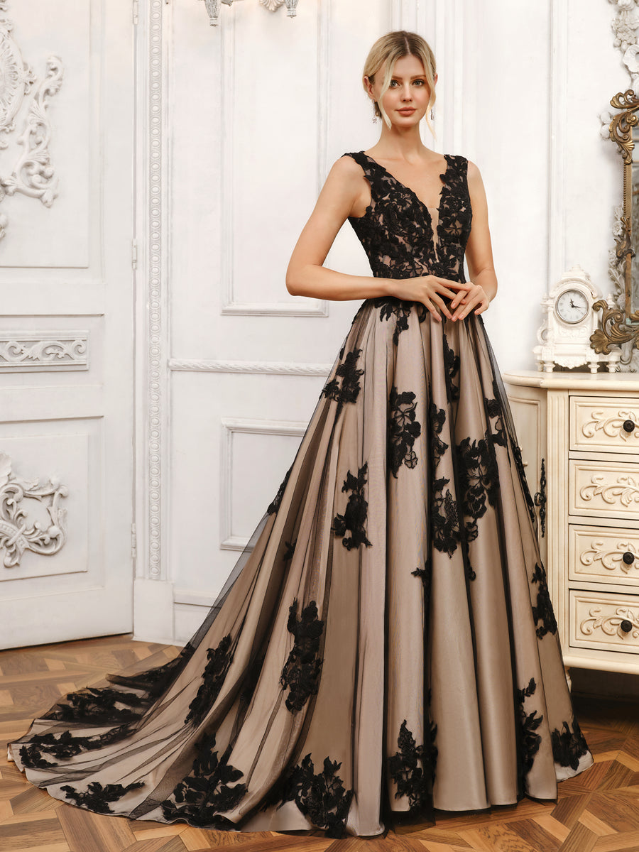 Elegant A-Line V-Neck wedding dress with appliques.