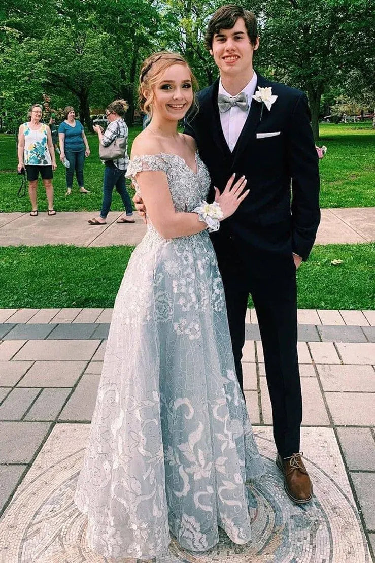 Elegant Ball Gown Off Shoulder Lace Beaded Tulle Prom Dress