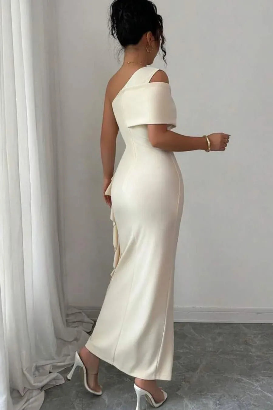 Elegant Mermaid One-Shoulder Asymmetrical Ruffle Satin Maxi Dress With Slit