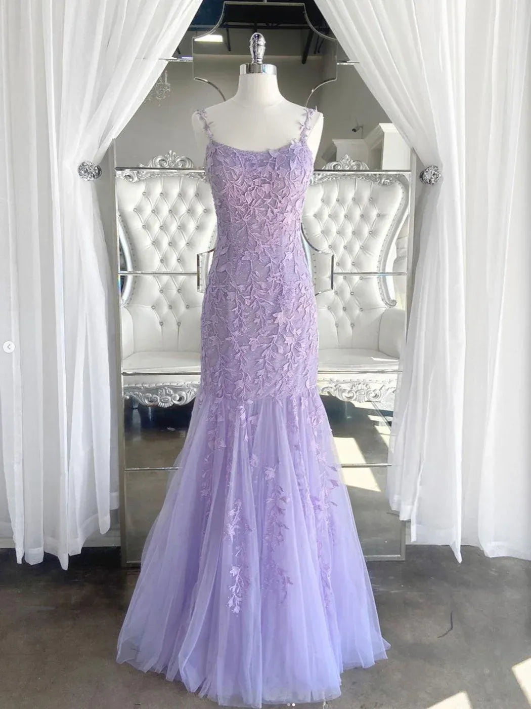 Elegant Mermaid Spaghetti Strap 3D Floral Lace Tulle Maxi Prom Dress