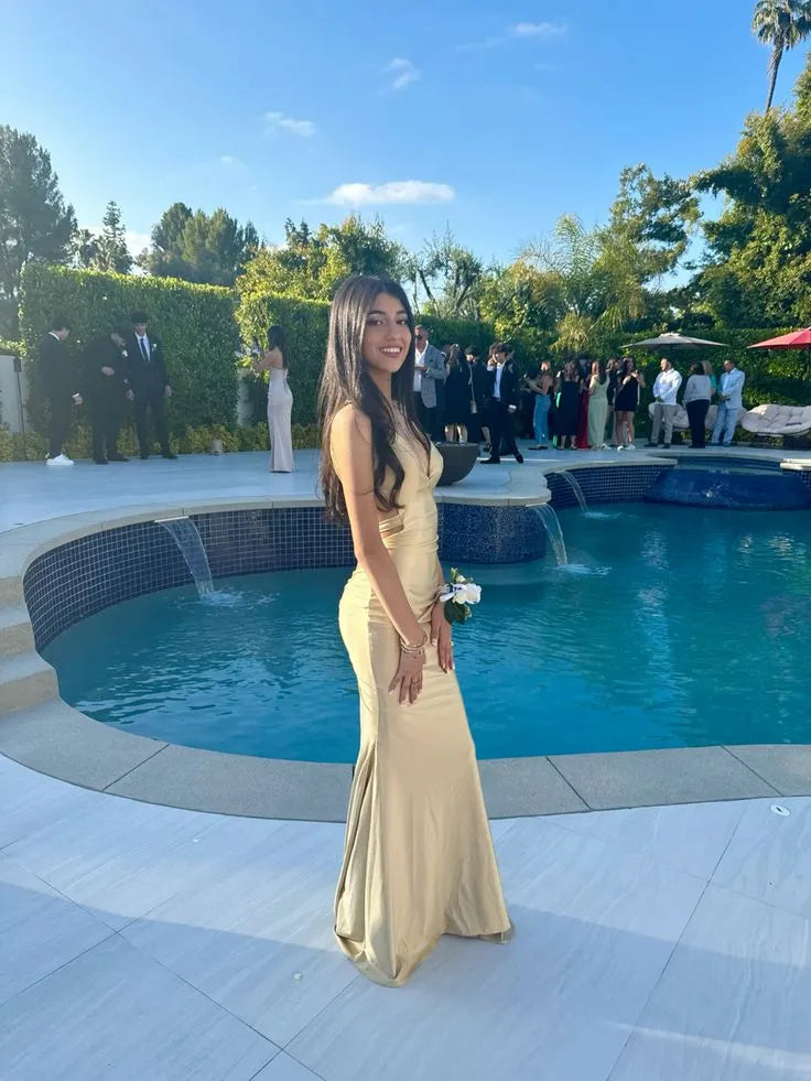 Elegant Mermaid Spaghetti Strap V-Neck Ruched Open-Back Floor-Length Evening Gown