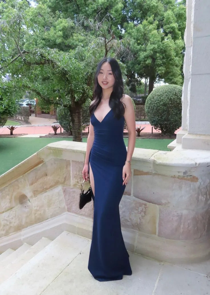 Elegant Mermaid Spaghetti Strap V-Neck Sleeveless High Slit Floor-Length Evening Gown