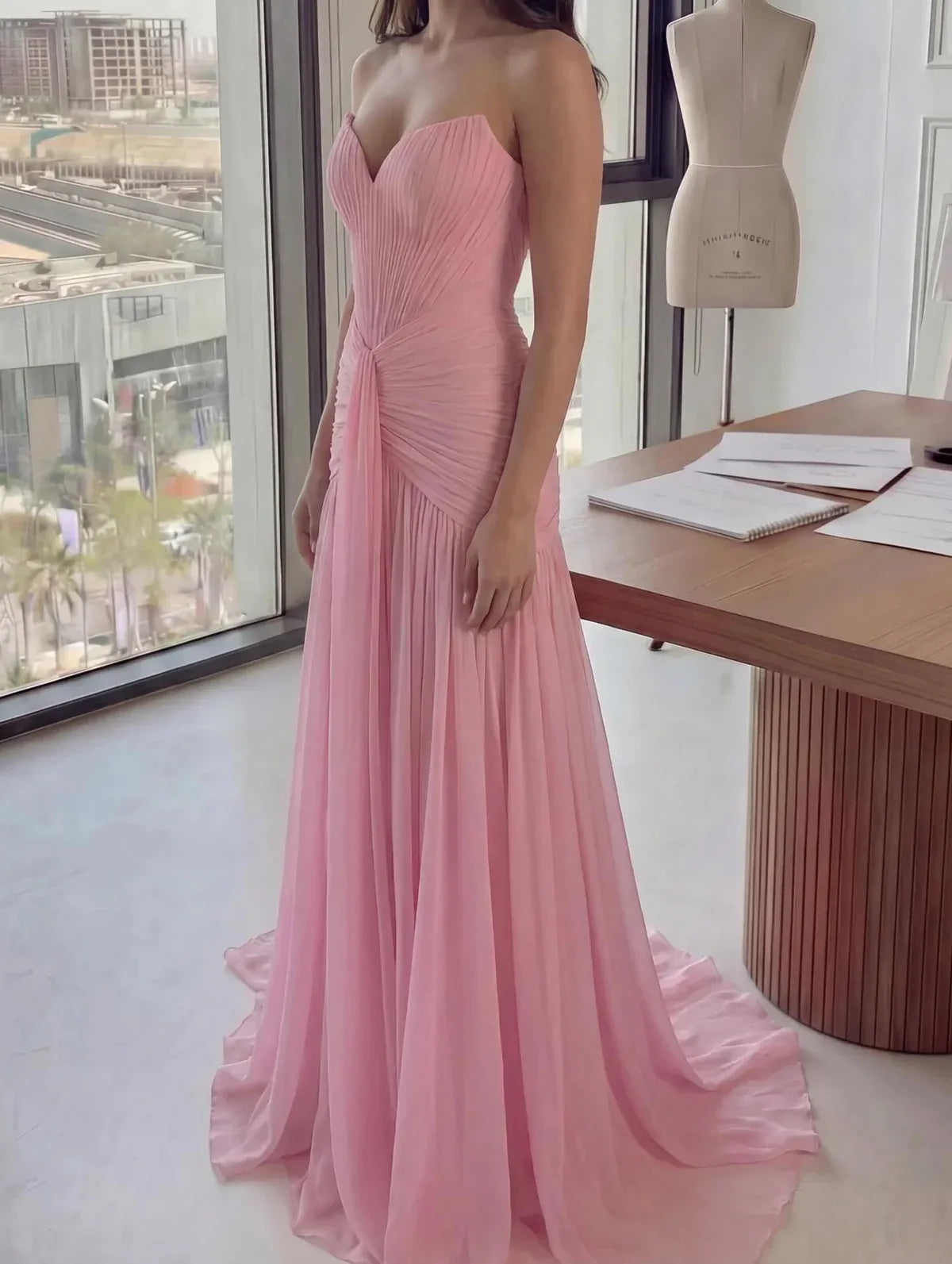 Elegant Mermaid Strapless Sleeveless Ruched Chiffon Evening Dress With Train