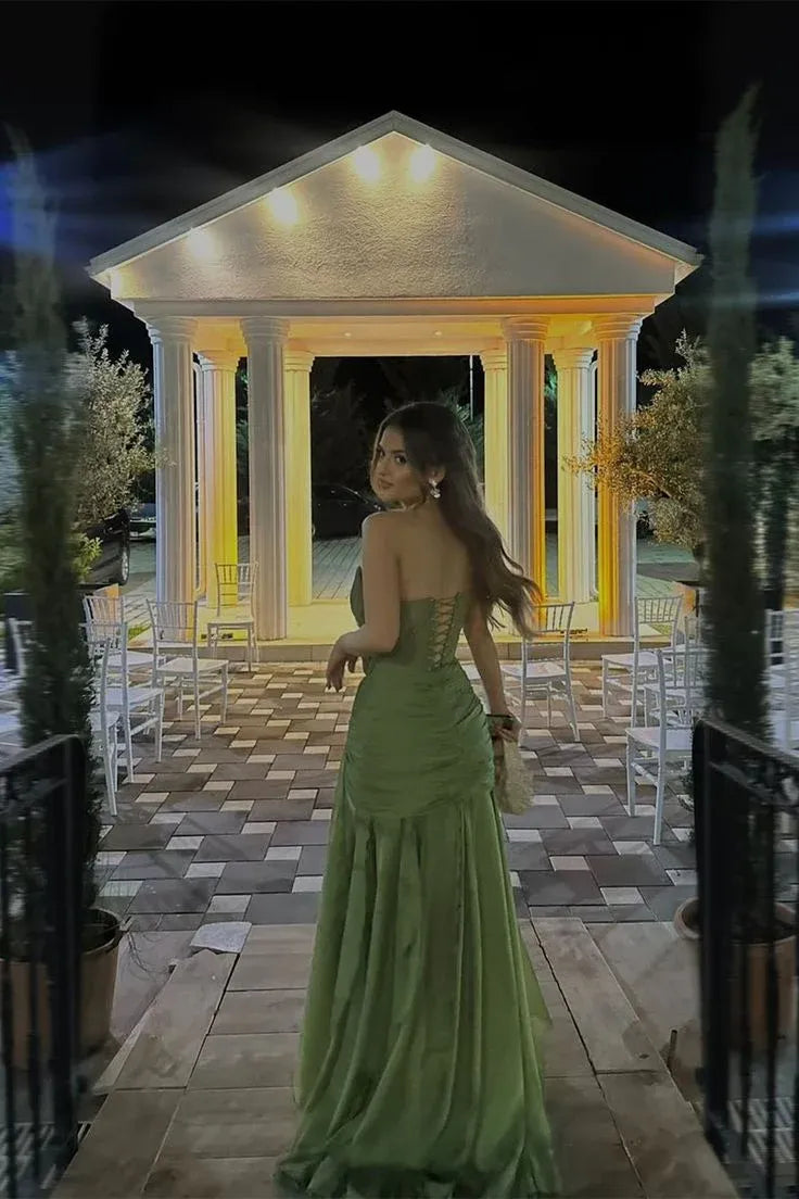 Elegant Mermaid Strapless Sweetheart Sleeveless Lace-Up Back Floor-Length Cocktail Dress