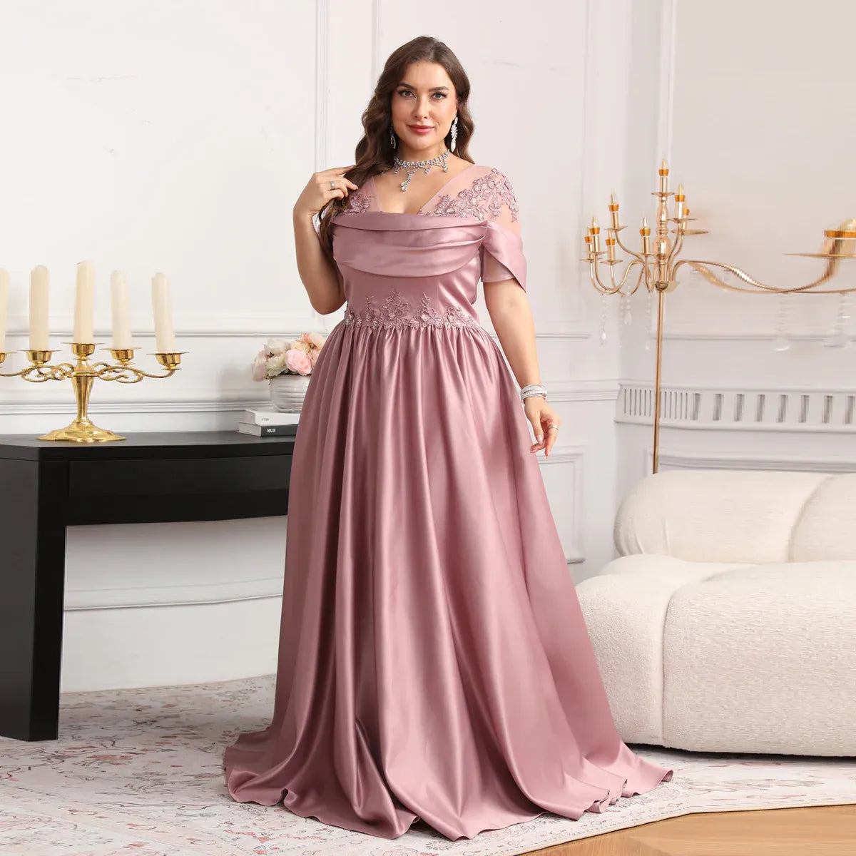 Elegant Plus Size A-Line Off-The-Shoulder Short Sleeve Lace Appliques Satin Mother Of The Bride Dress