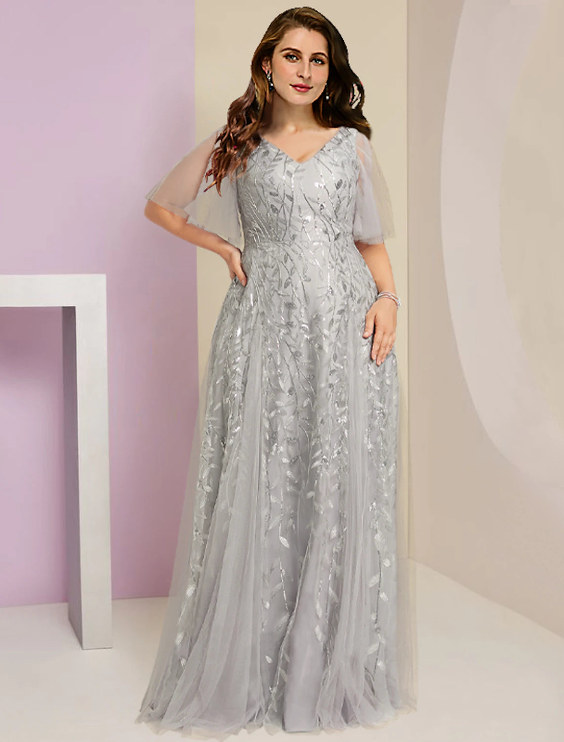 Weitese elegant plus size Mother of the Bride gown with V-neck, short sleeves, and sequin lace details.