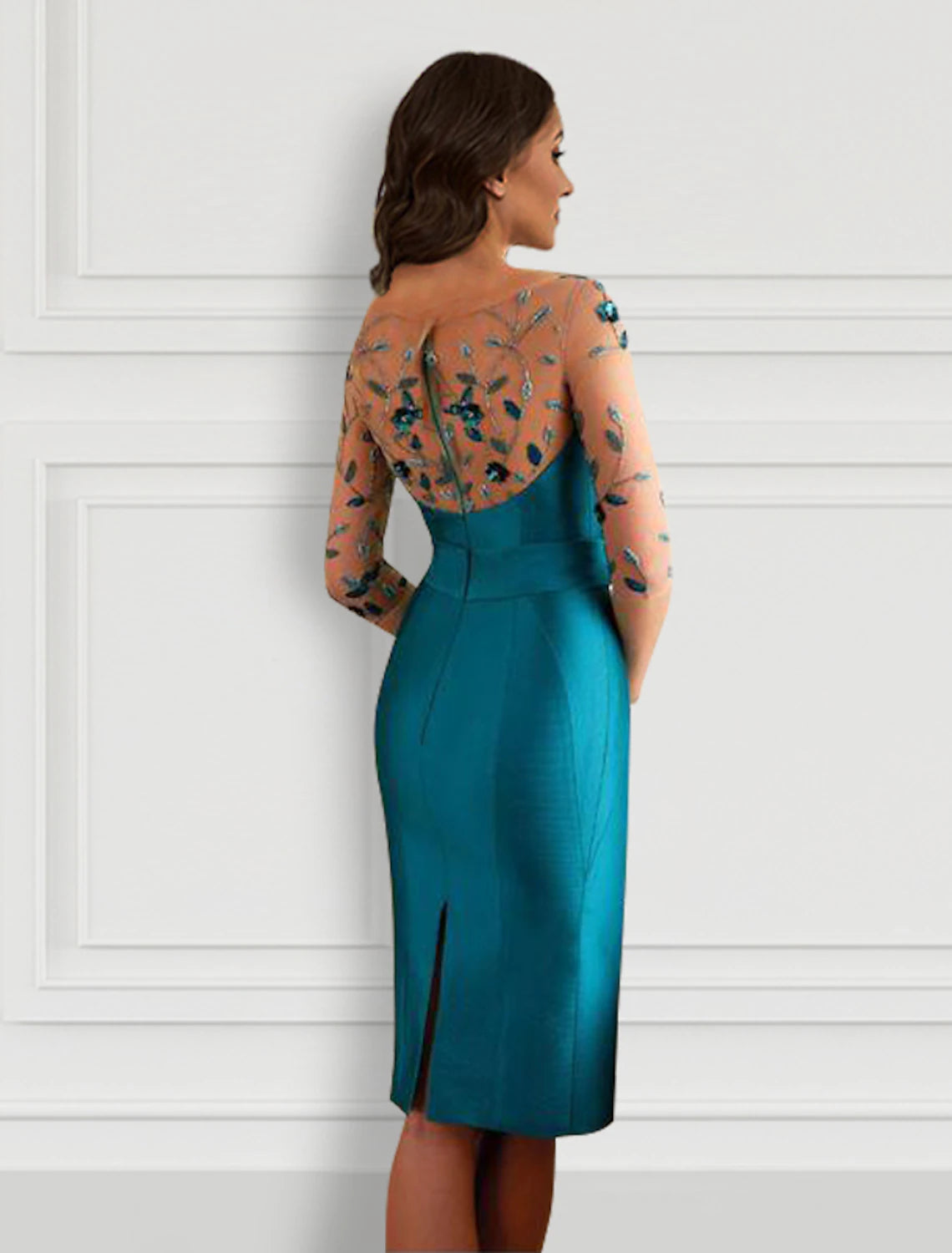 Weitese knee-length dress with open back, bow, and slit details, perfect for wedding guests.