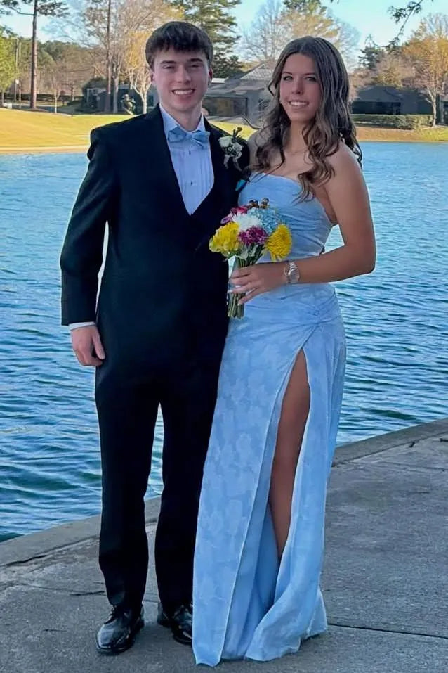 Elegant Strapless Sweetheart Jacquard Mermaid Prom Dress With High Slit