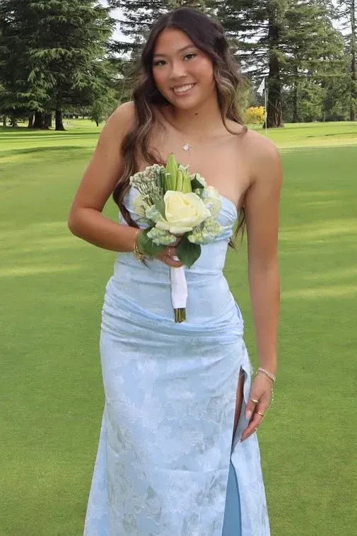Elegant Strapless Sweetheart Jacquard Mermaid Prom Dress With High Slit