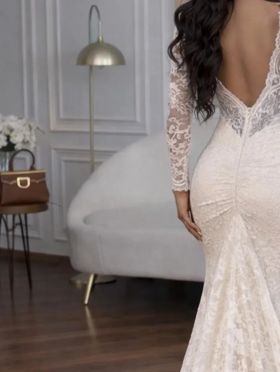 Elegant V-Neck Long Sleeve Lace Ruched Mermaid Wedding Dress