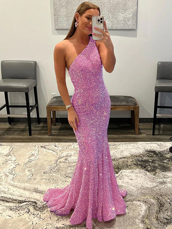 Back view of the Weitese one-shoulder prom dress showing the sweep train.