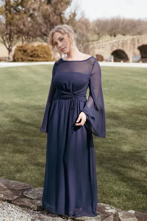 Elegant A-Line Boat Neck Long Sleeve Keyhole Floor-Length Mother of the Bride Dress