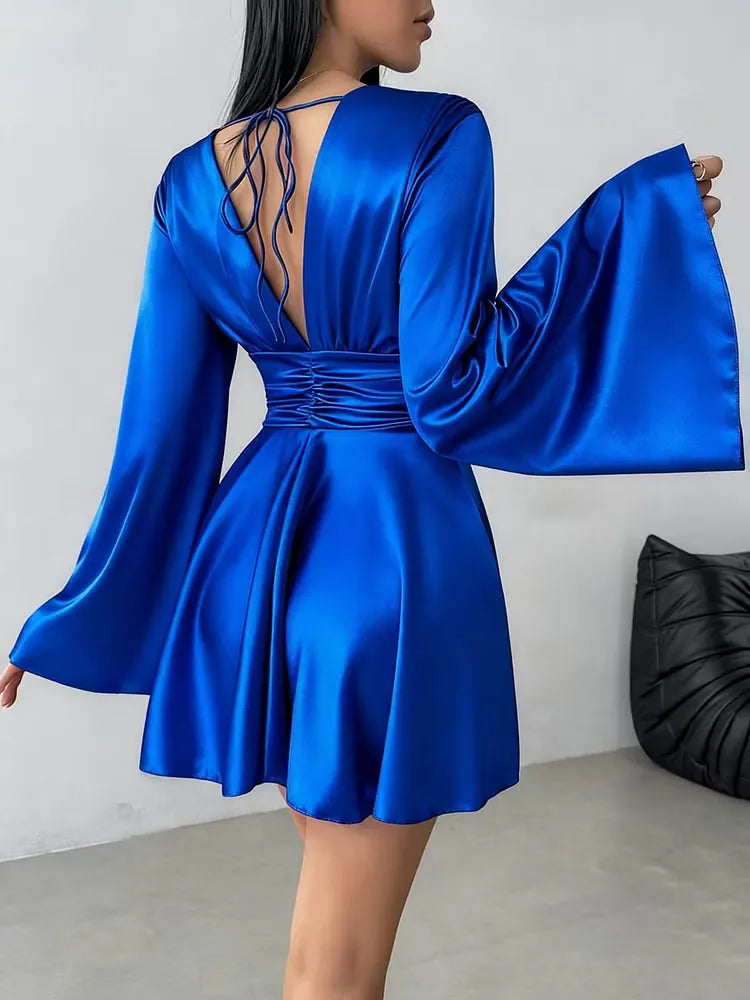 Elegant A-Line Deep-V Neck Long Sleeves Ruched Back-Tie Blue Mini Homecoming Dress
