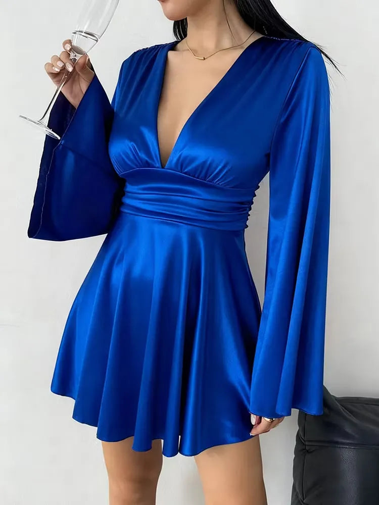Elegant A-Line Deep-V Neck Long Sleeves Ruched Back-Tie Blue Mini Homecoming Dress