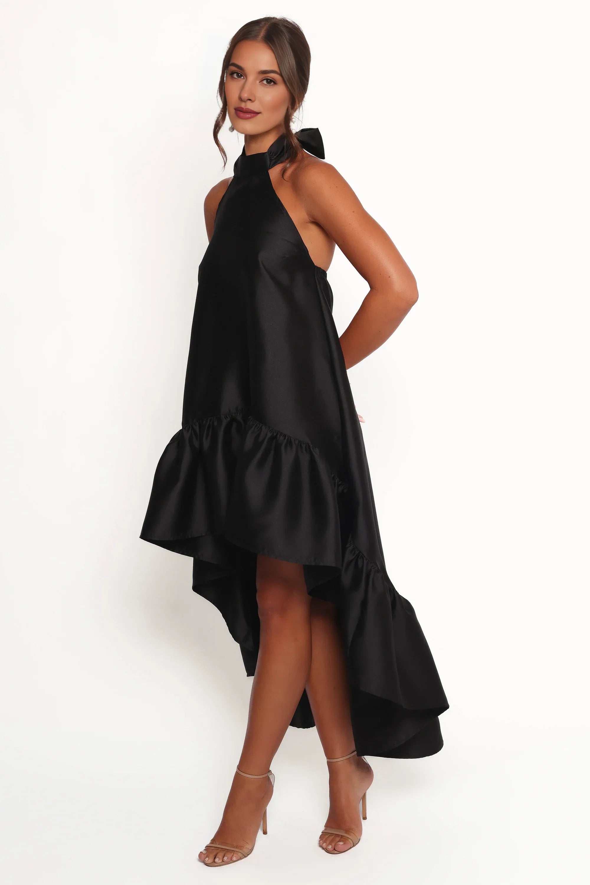 Elegant A-Line Halter Neck Sleeveless Backless Floor-Length Prom Dress