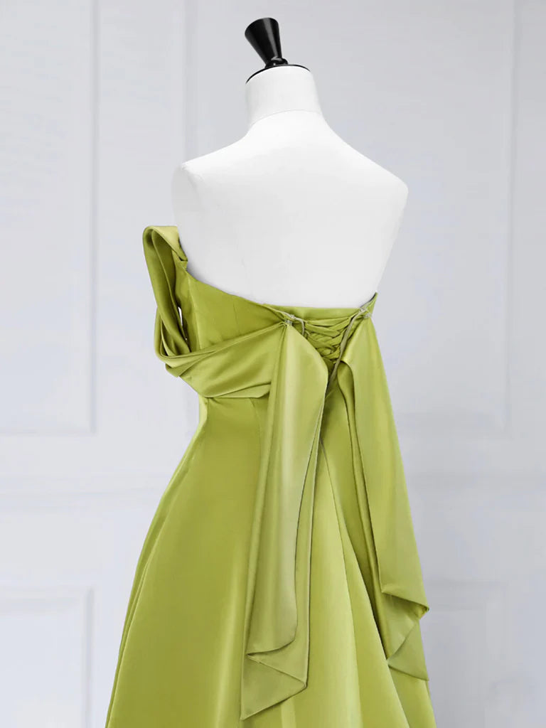 Robe de bal longue en satin vert, élégante, coupe trapèze, épaules dénudées 
