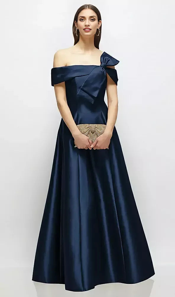 Elegant A-Line Off the Shoulder Cap Sleeve Backless Floor-Length Mother of the Bride Dress