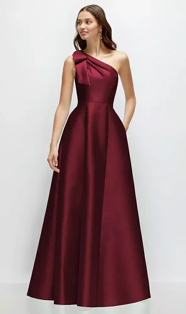 Elegant A-Line One Shoulder Sleeveless Backless Floor-Length Mother of the Bride Dress