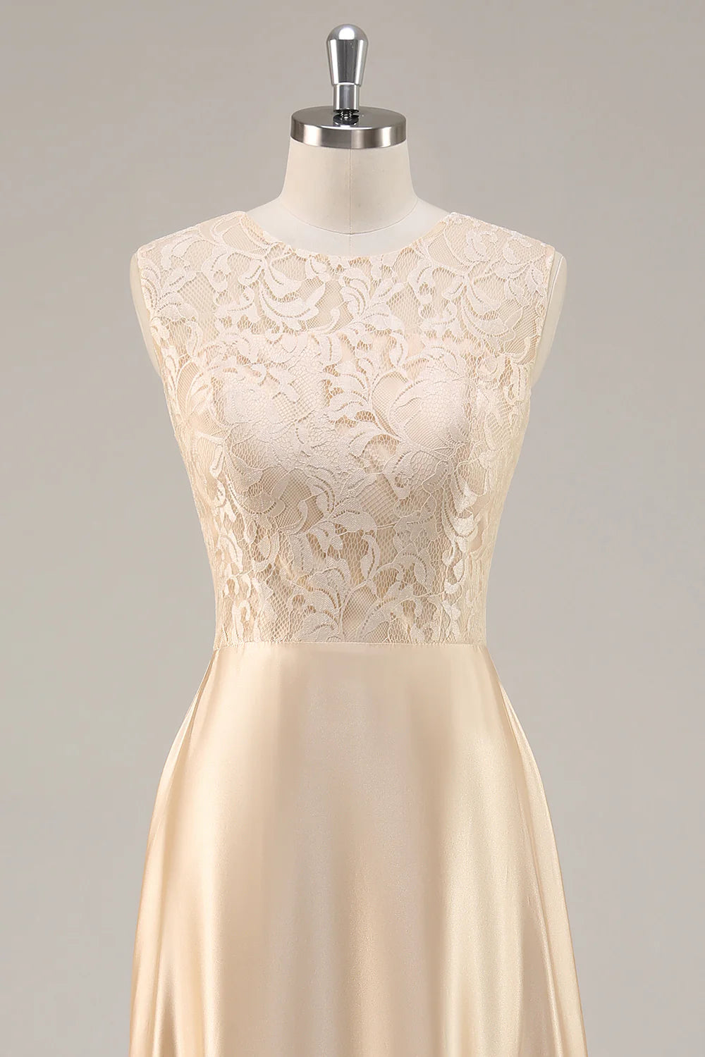 Elegant A-Line Scoop Neck Long Sleeve Zipper Up Floor-Length Mother of the Bride Dress