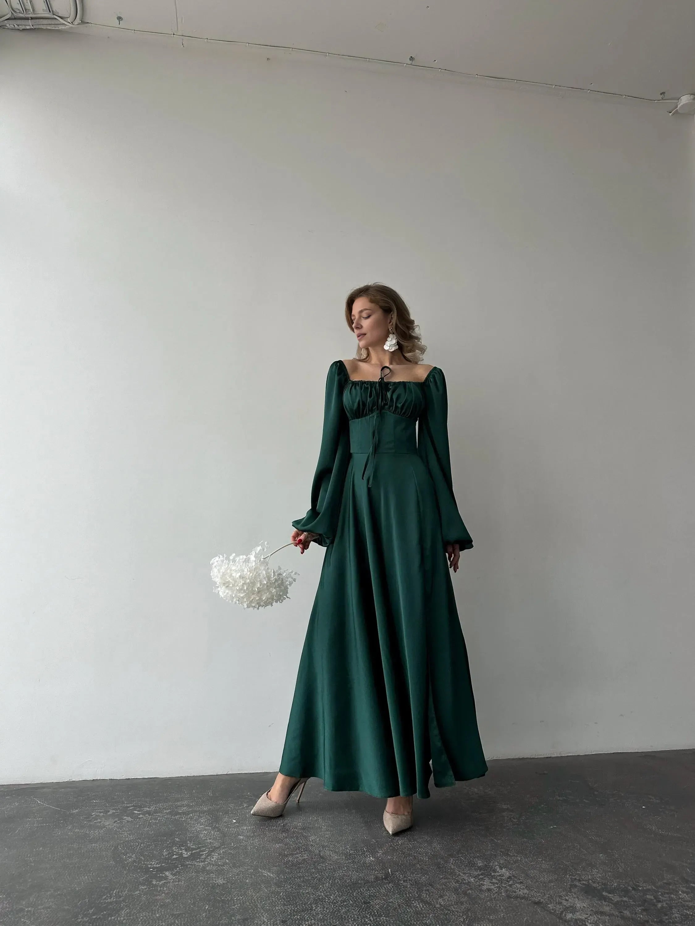 Elegant A-Line Square Neck Bishop Sleeve Pleated Satin Floor-Length Prom Dress