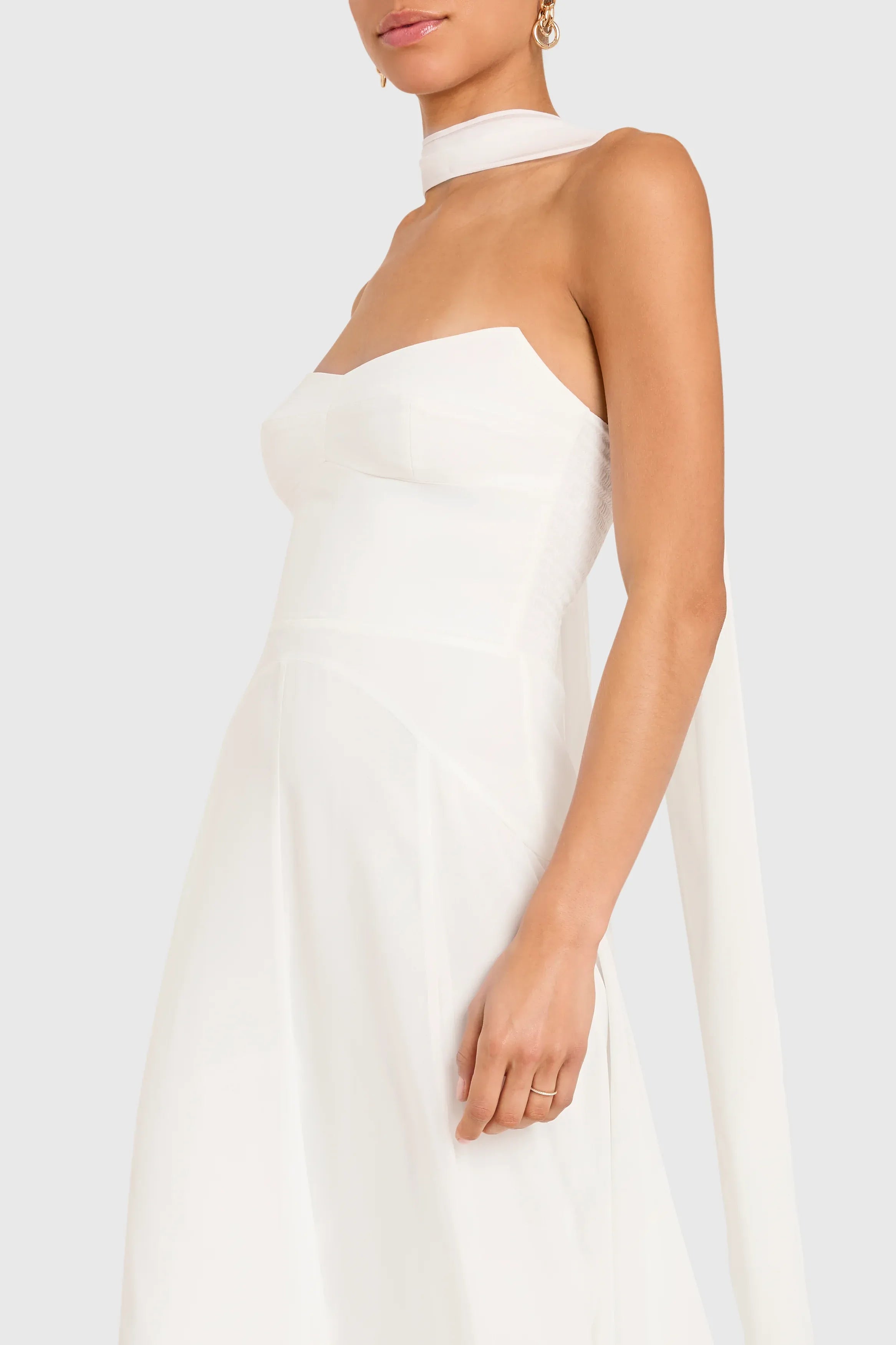 Elegant A-line Strapless Chiffon Halter Chiffon High Low Midi Prom Dress