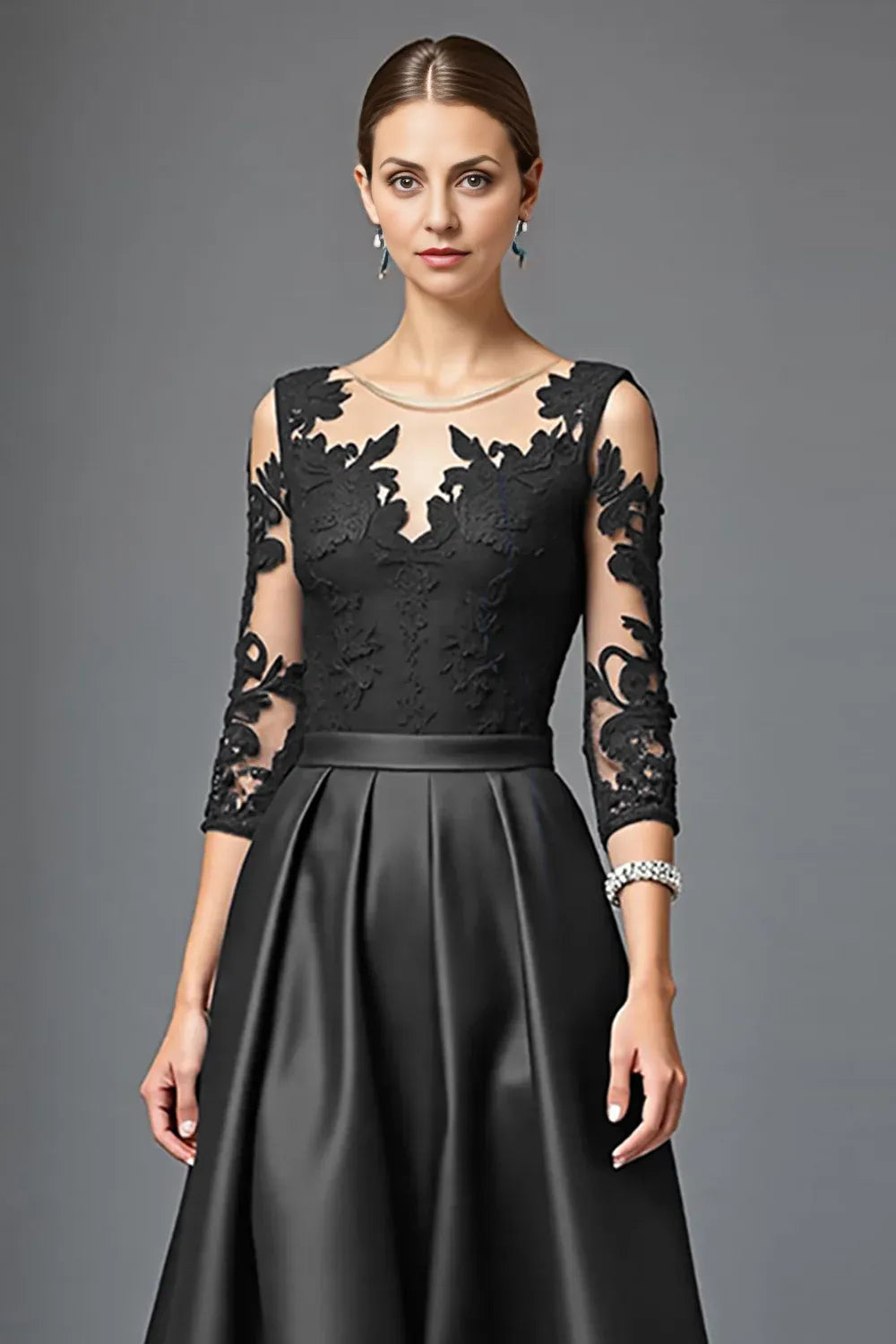 Elegant A Line Scoop Neck Long Sleeve Zipper Up Floor-Length Mother of the Bride Dress