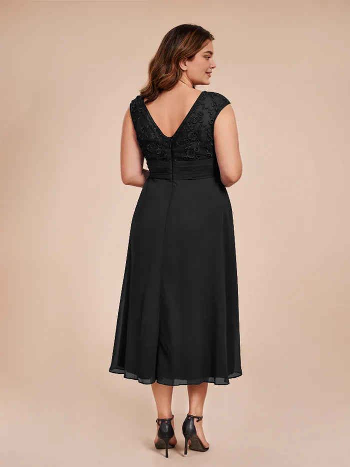 Elegant A Line Scoop Cap Sleeves Chiffon Floor-Length Plus Size Mother of the Bride Dress