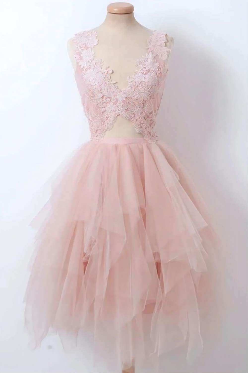 Weitese Elegant Asymmetrical Tulle Homecoming Dress