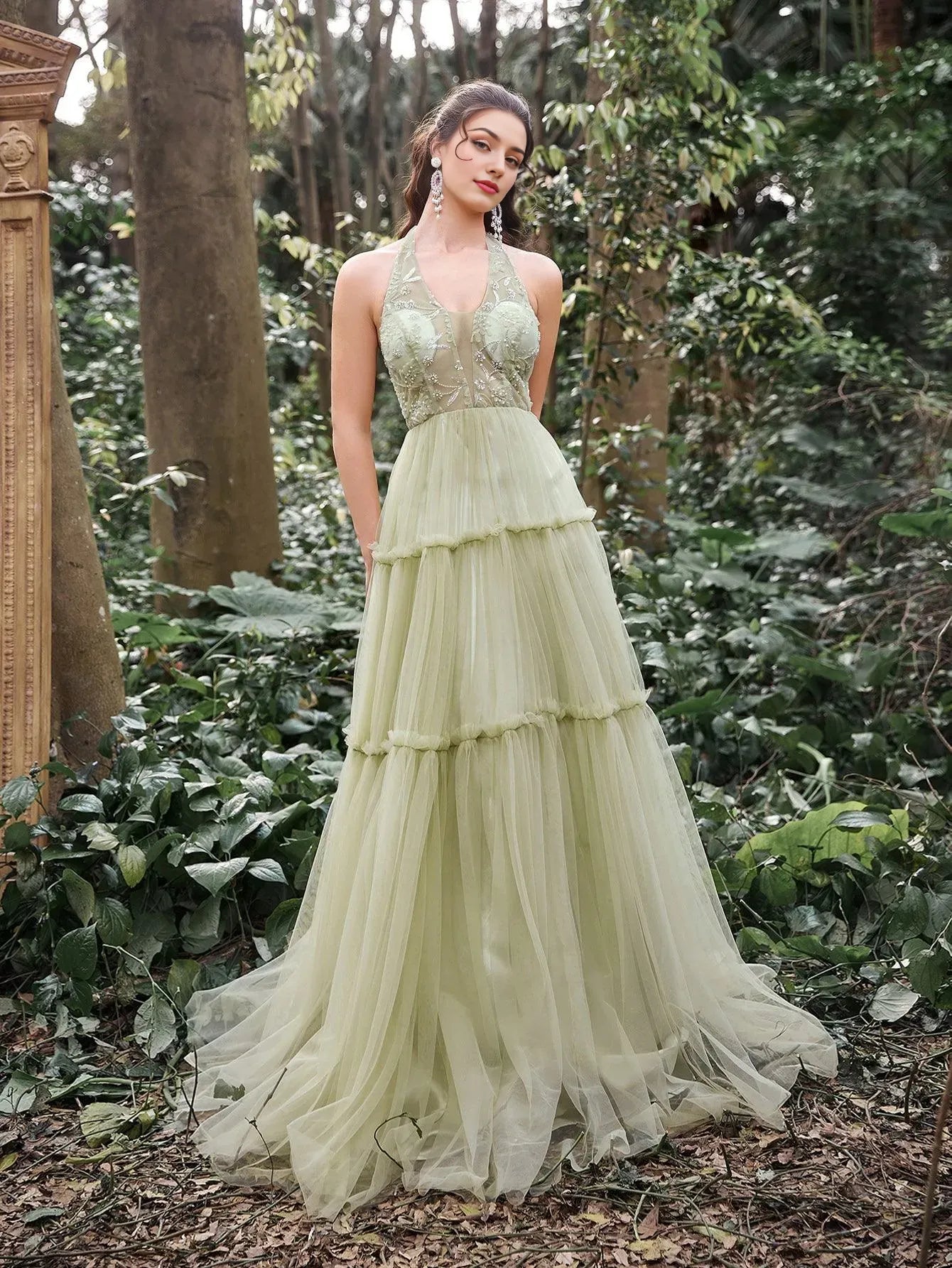 Elegant Evening Dresses/ Gorgeous Applique Detail Halter Neck Tiered Tulle Prom Dress Evening Dresses/ Evening Dresses For Women