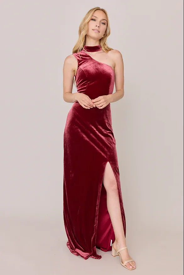 Elegant Fitted High Neck Sleeveless Velvet Floor-Length Prom Dress