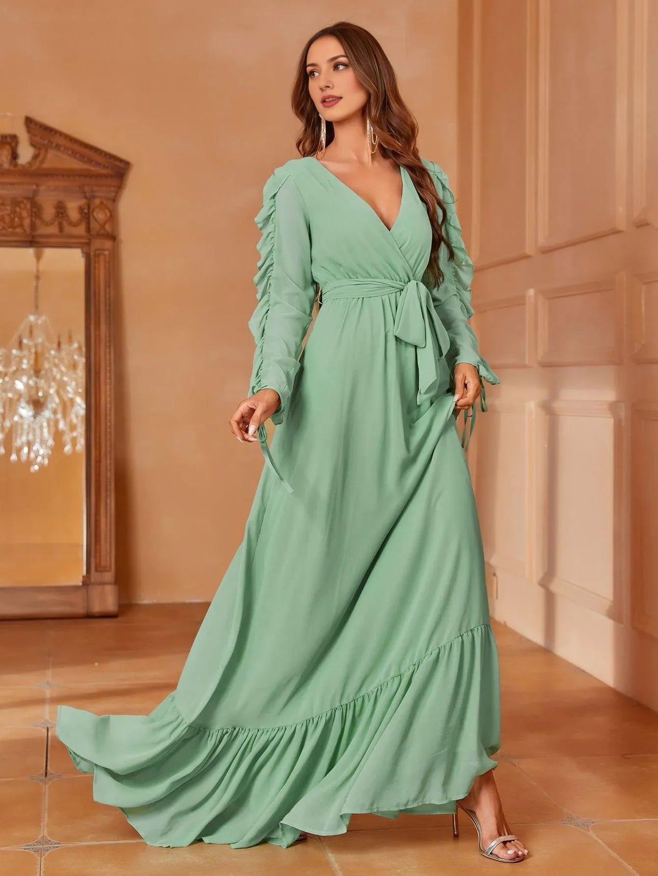 Elegant Long Evening Dresses V Neck Cascading Ruffle Maxi Chiffon Party Evening Dress With Long Sleeves/ Evening Dresses For Women