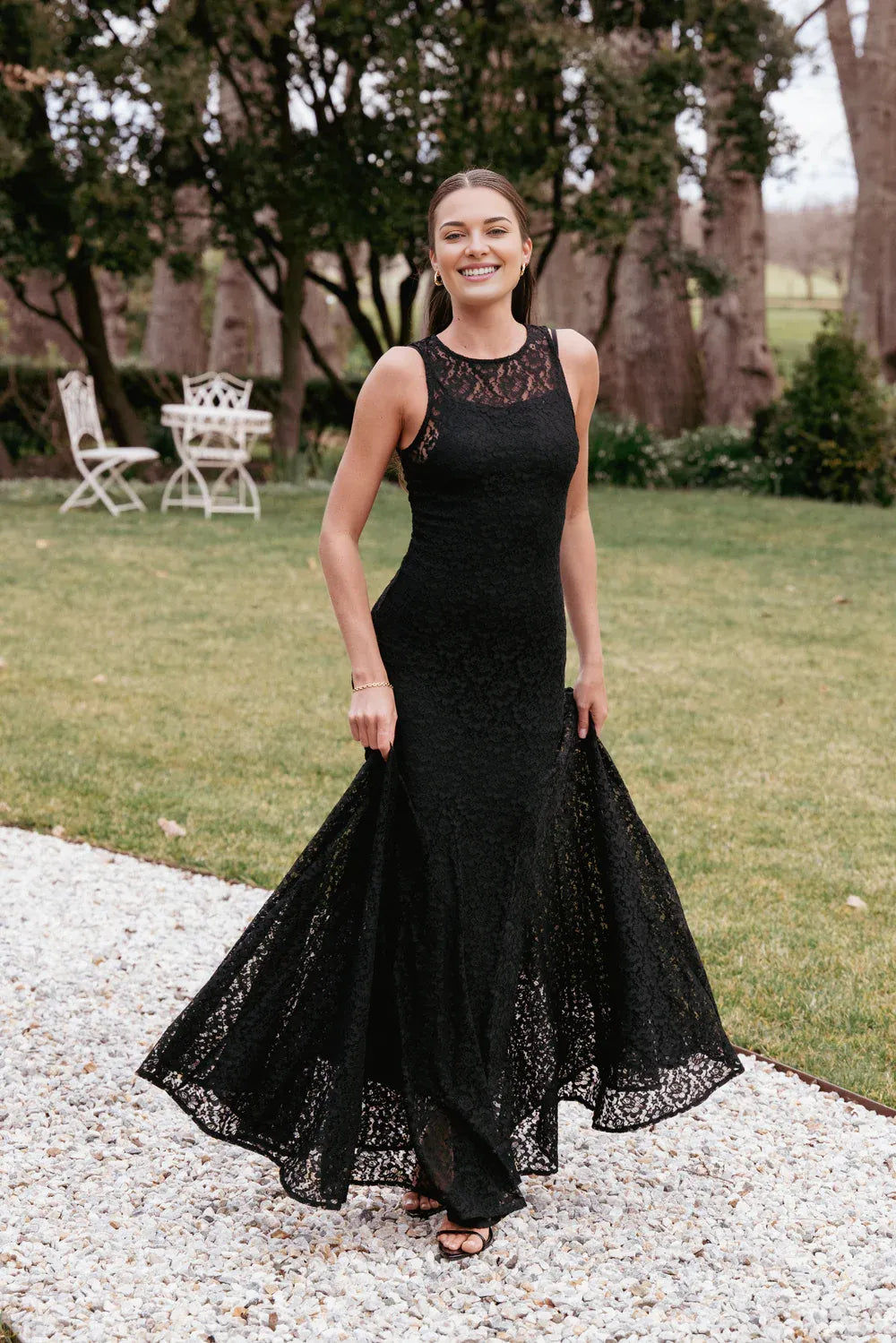 Elegant Mermaid Boat Neck Sleeveless Lace Floor-Length Prom Dress