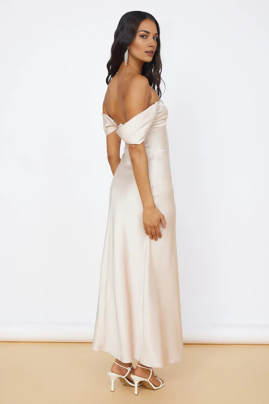 Elegant Mermaid Off the Shoulder Sleeveless Back Zip Floor-Length Prom Dress