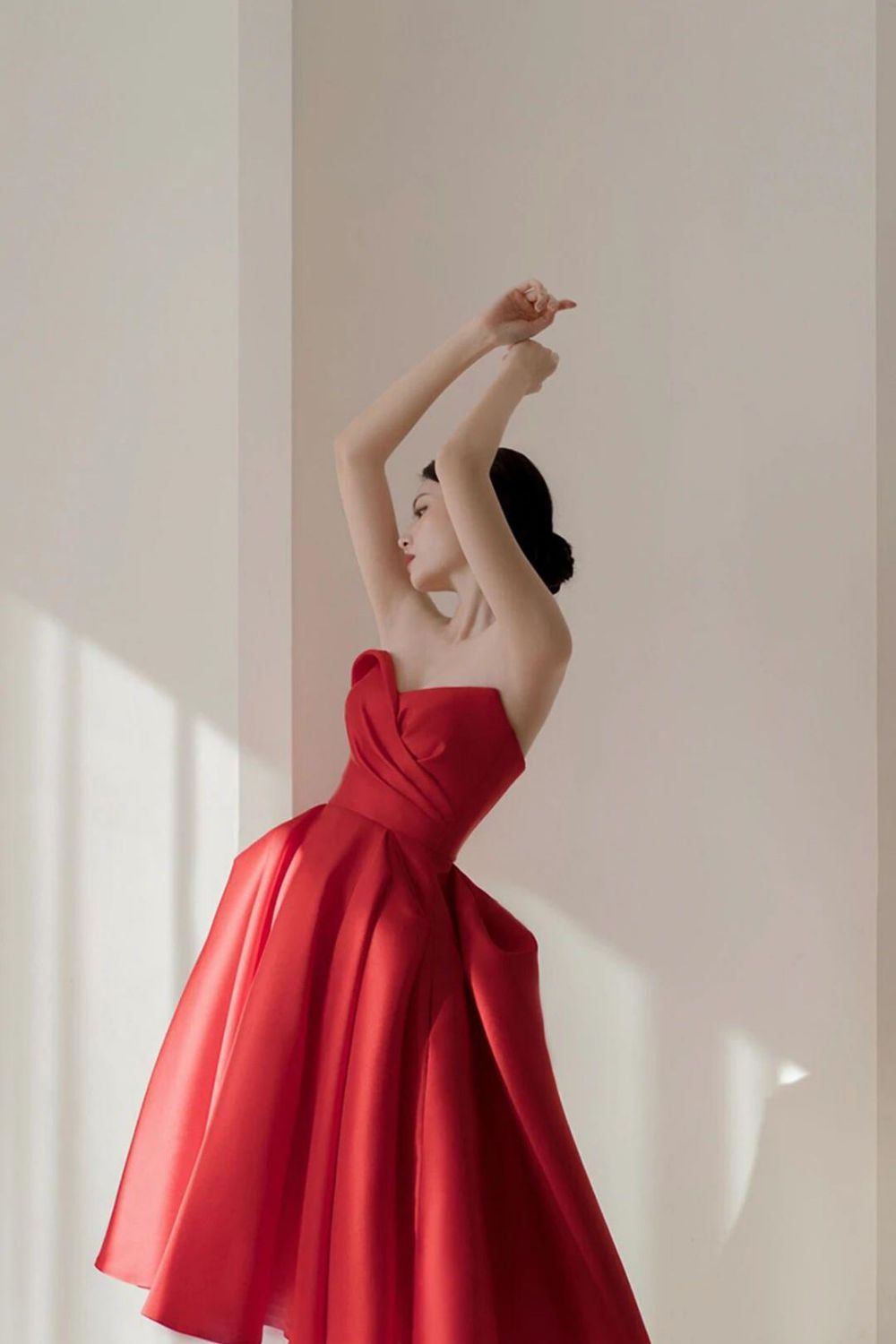 Weitese Elegant Red A-line Homecoming Dress With Pleat