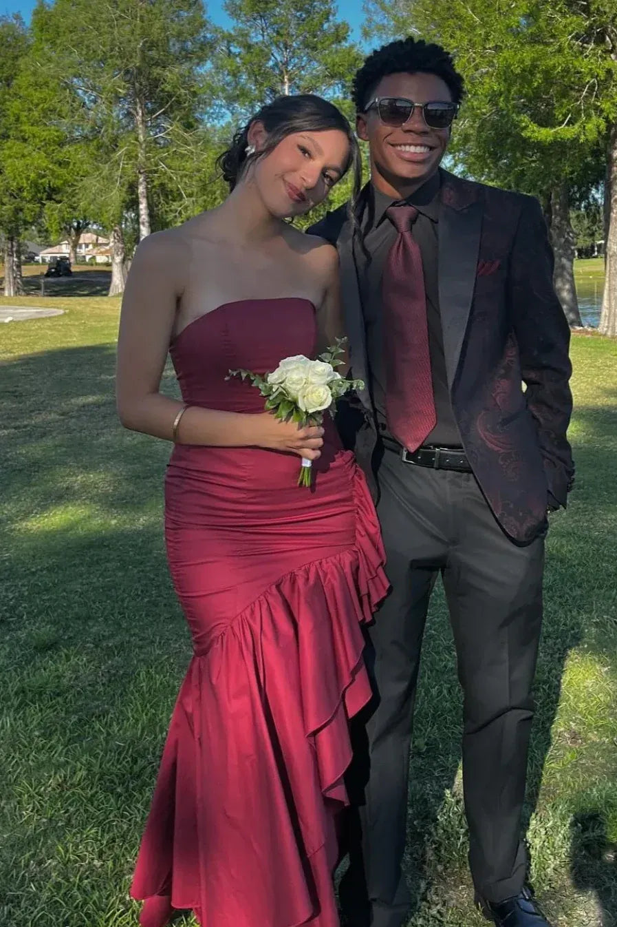 Elegant Ruffled Strapless Sleeveless Satin Maxi Prom Dress With Slit