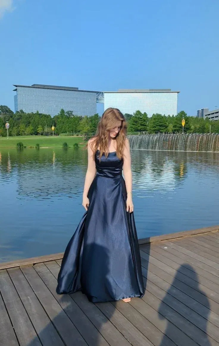 Elegant Strapless Sleeveless A-Line Pleated Satin Floor-Length Prom Dress
