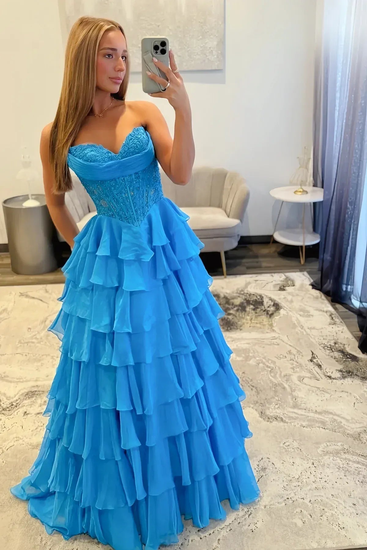 Elegant Strapless Sleeveless Empire A-Line Chiffon Tiered Long Prom Dress