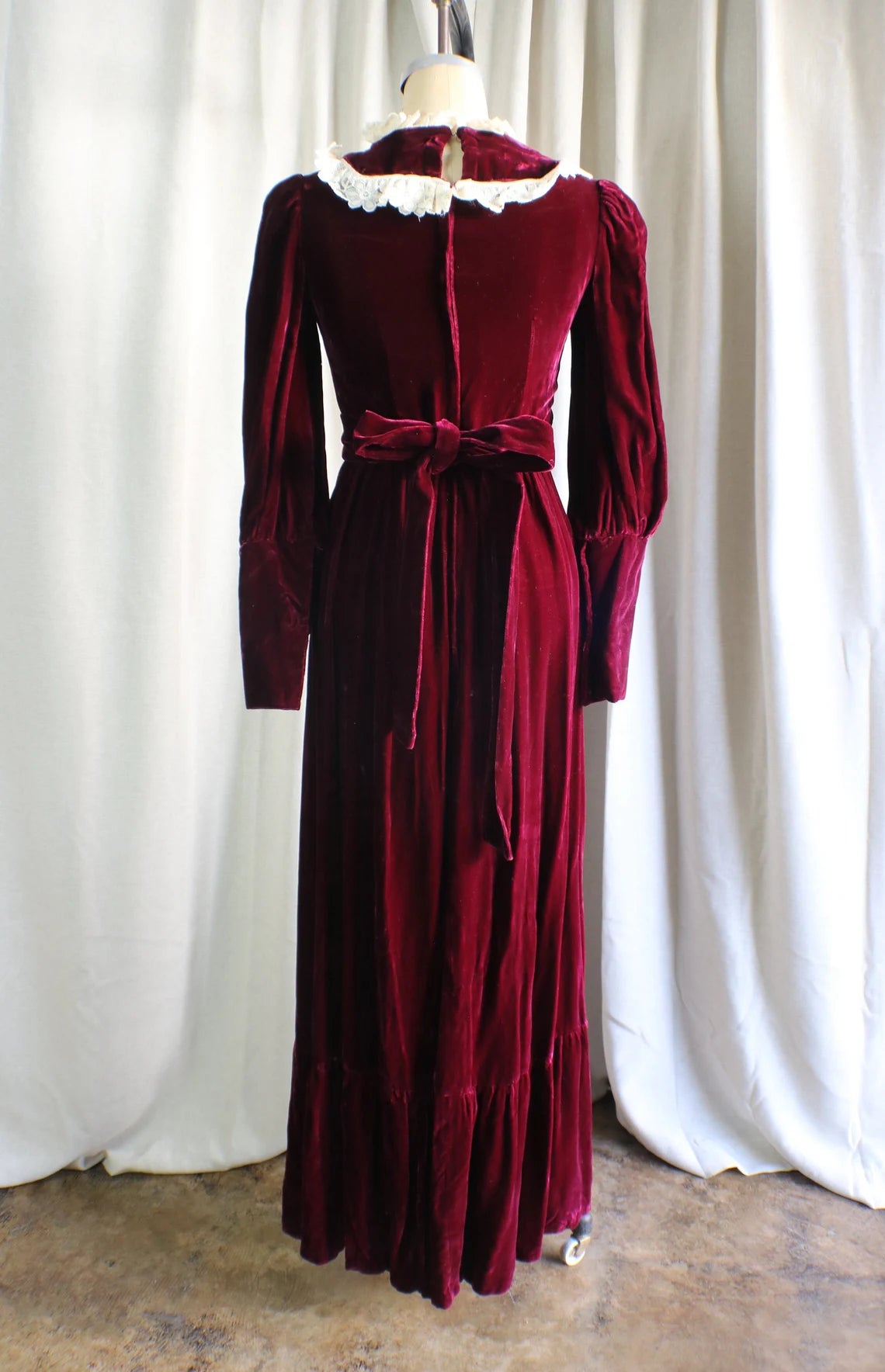 Elegant Style Velvet Dress Dark Red Velvet and Lace Gown Long Sleeve Maxi Women's Evening Dress